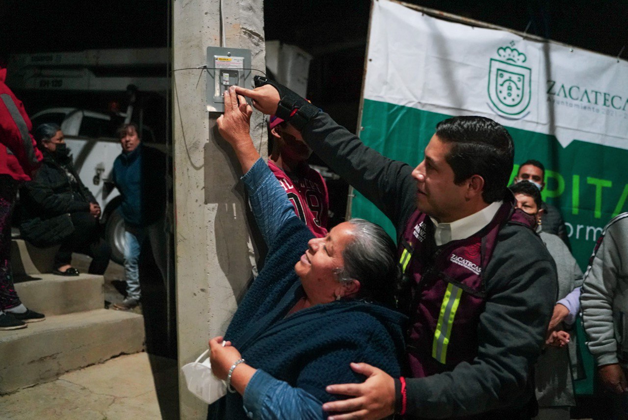 Mantienen las acciones del programa «Ilumina tu Capital»