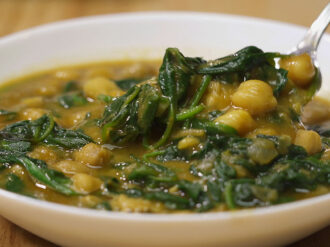 Garbanzos con espinacas