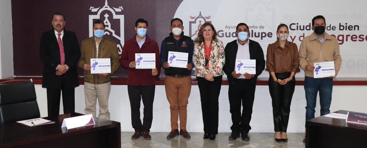 Ciudadanos tienen derecho a conocer el salario de sus gobernantes: IZAI