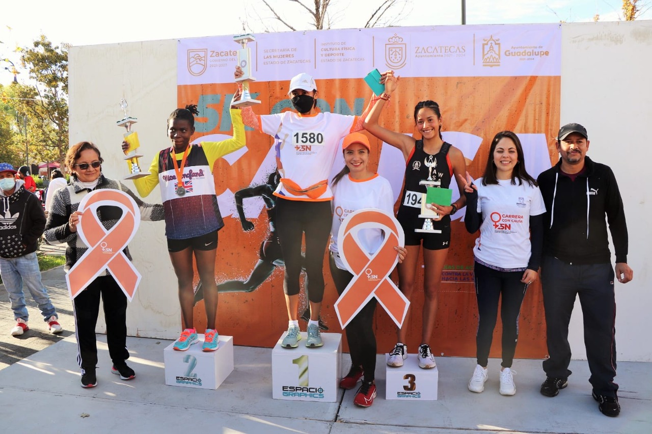 Participan 600 atletas en la Carrera 5k Con Causa