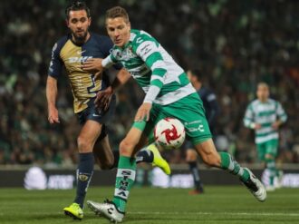 Pumas y Santos se juegan su futuro en choque pendiente de la fecha 11