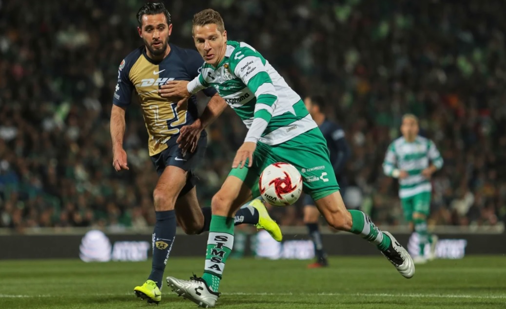 Pumas y Santos se juegan su futuro en choque pendiente de la fecha 11