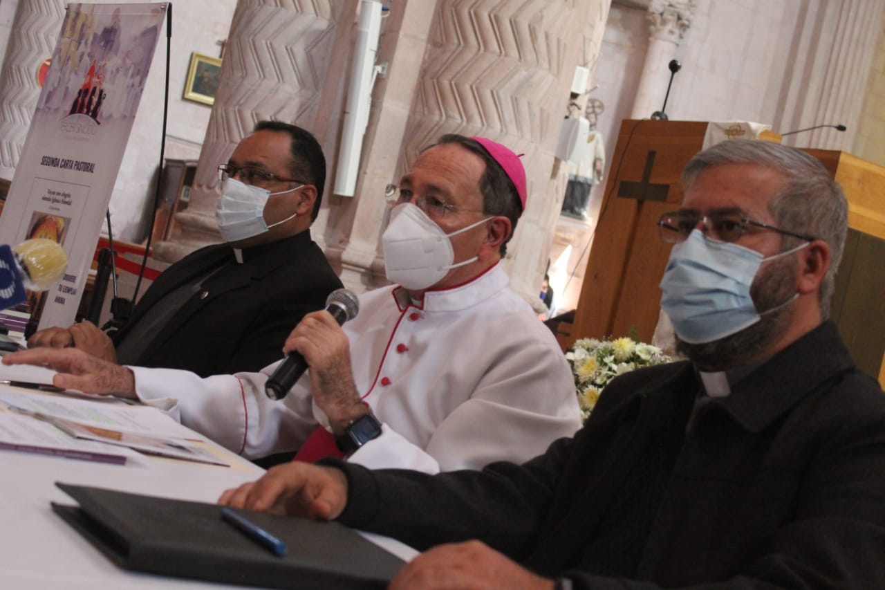 Obispo da a conocer la segunda carta pastoral y cómo también el documento del tercer sínodo diocesano