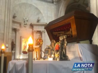 Exponen reliquias en Catedral de Zacatecas