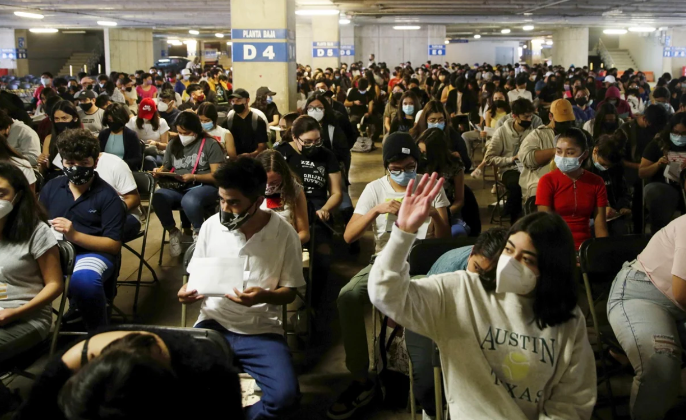 Ante ómicron, ¿por qué no coincide el número de vacunas con los vacunados en México?