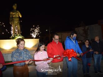 El presidente municipal Alan Murillo, inauguró la glorieta del bulevar “El Minero”