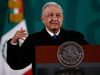 AMLO agradece a Biden haber vacunado contra Covid a migrantes