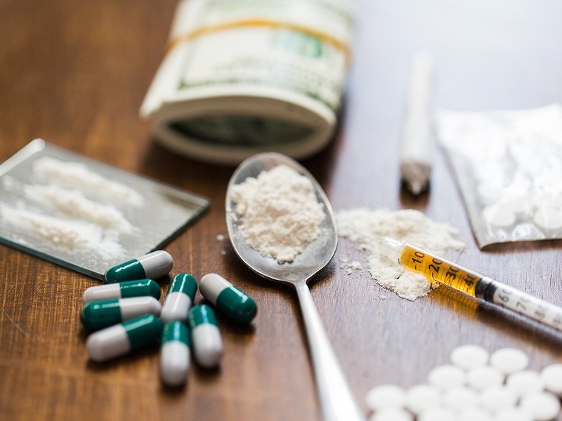 Morena pide incluir uso de drogas como causal de delitos sexuales en CDMX