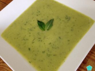 Crema fría de aguacate y limón