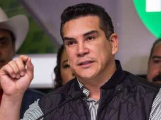 Condenan «embestida para desestabilizar a Cuba»