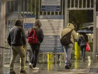 Estados Unidos reabre sus fronteras tras parón por Covid; esto es lo que debes saber