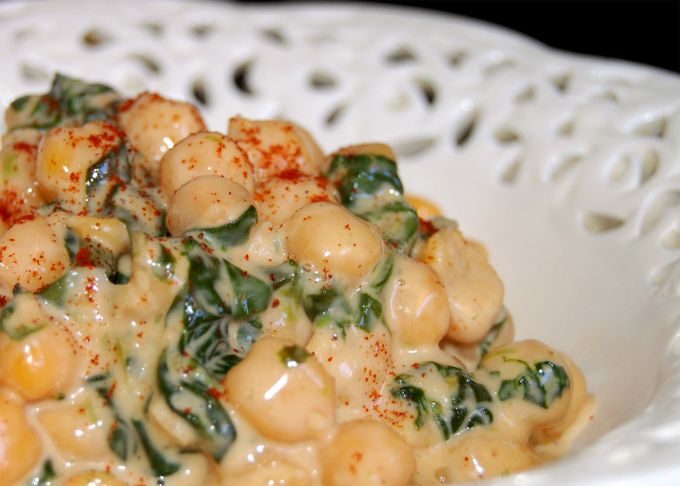 Garbanzos con espinacas a la crema