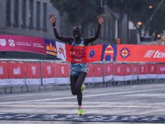 Lucy Cheruiyot impone nuevo récord en la Maratón de la Ciudad de México