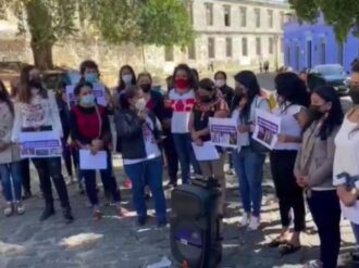 Denuncian «guerra sucia» contra precandidatas de Morena