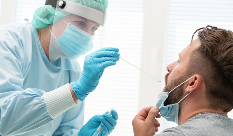 PAN en el Senado exige aplicar pruebas anticovid a visitantes internacionales