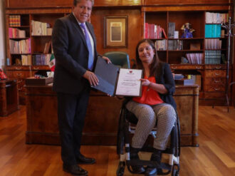 Designa David Monreal a Miriam García como directora del Instituto para la Inclusión y Atención de Personas con Discapacidad