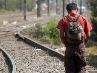 Aseguran en Nuevo León a 29 migrantes de Colombia y Venezuela