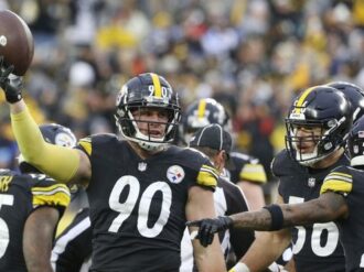 Los Acereros someten a Tennessee y aún sueñan con playoff