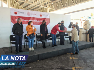 Dan certeza jurídica a 168 familias capitalinas