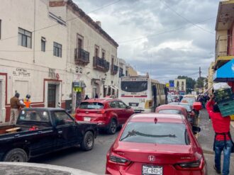 Se apoderan comerciantes del Centro Histórico de Guadalupe