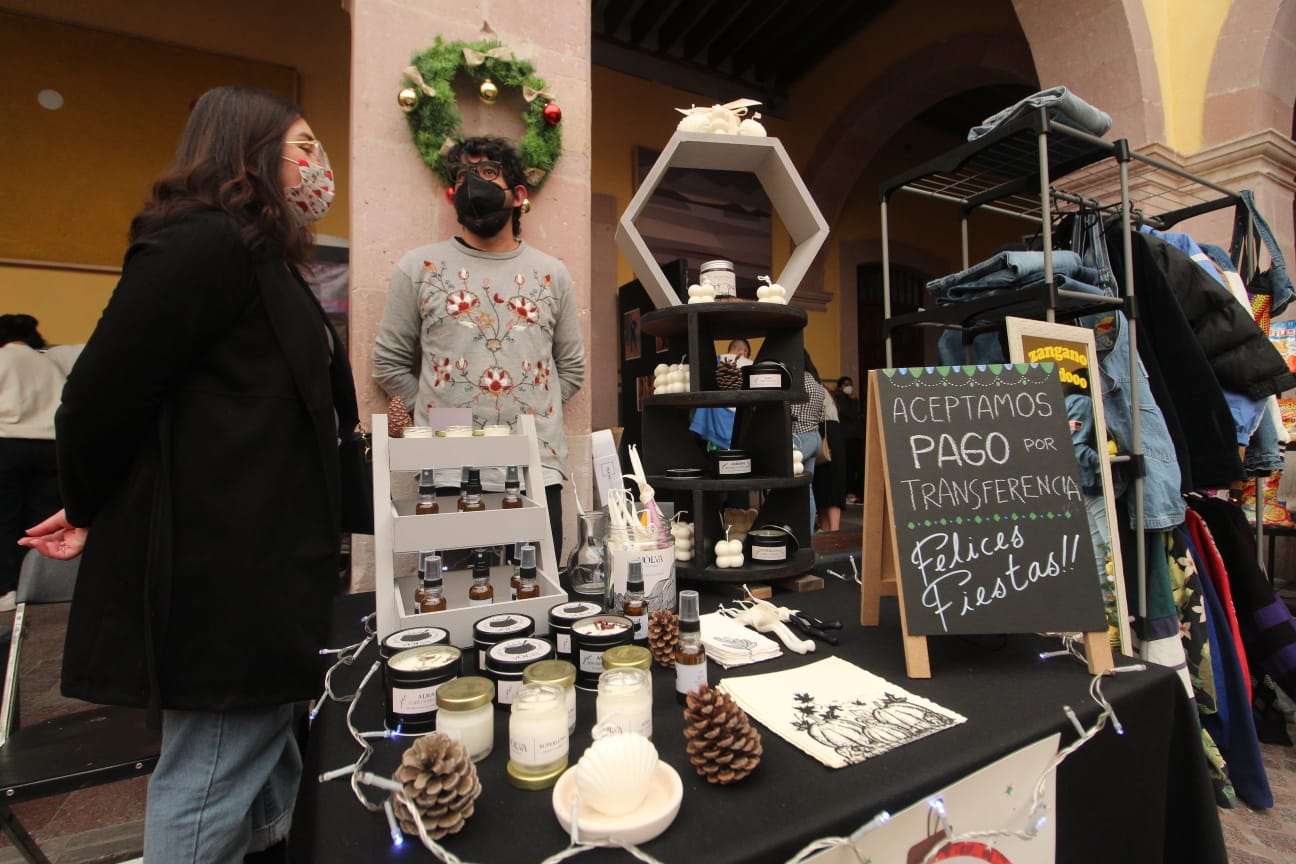 Realizan el Christmas Market
