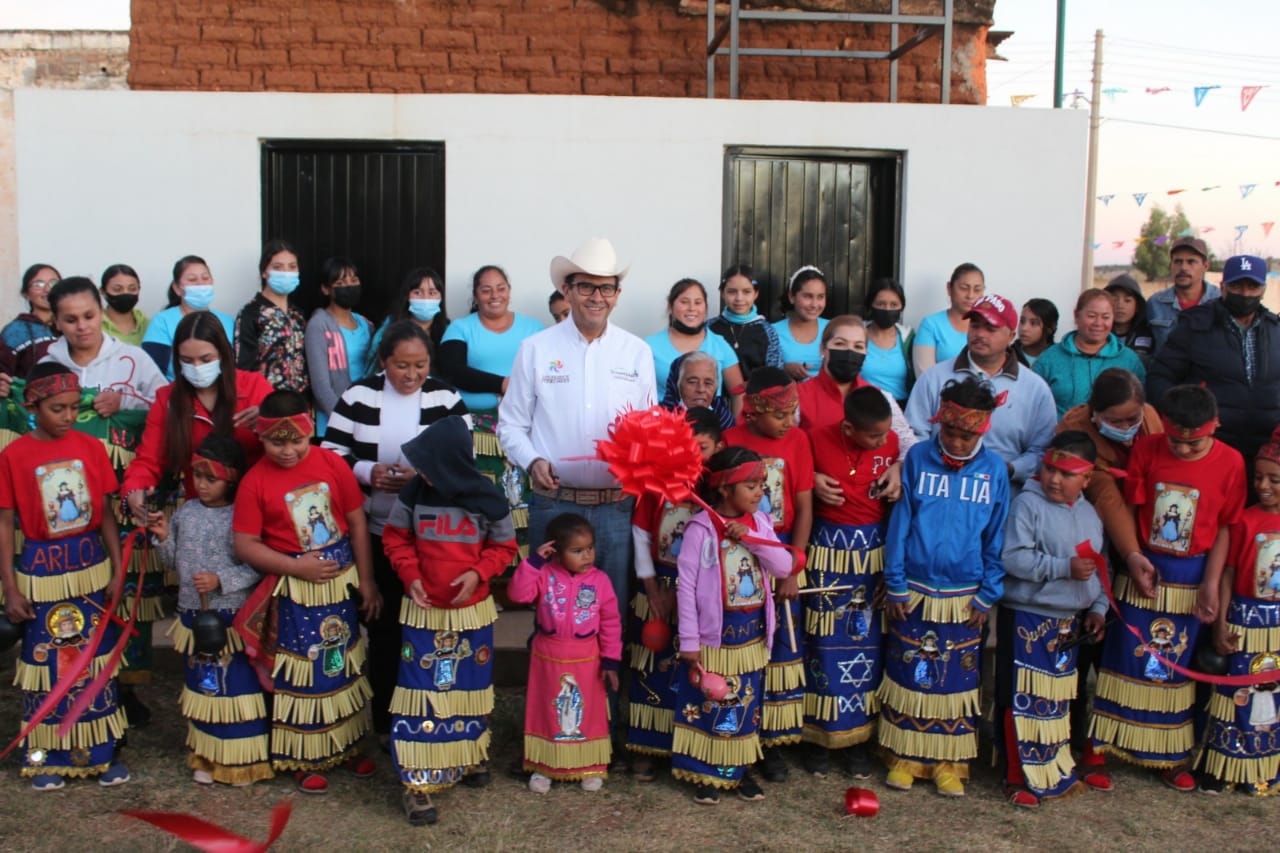 Entregan rehabilitación de sanitarios en la comunidad Bañuelos Viejo