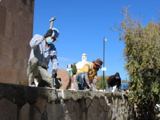 Intervienen espacios públicos en comunidades de Pánuco