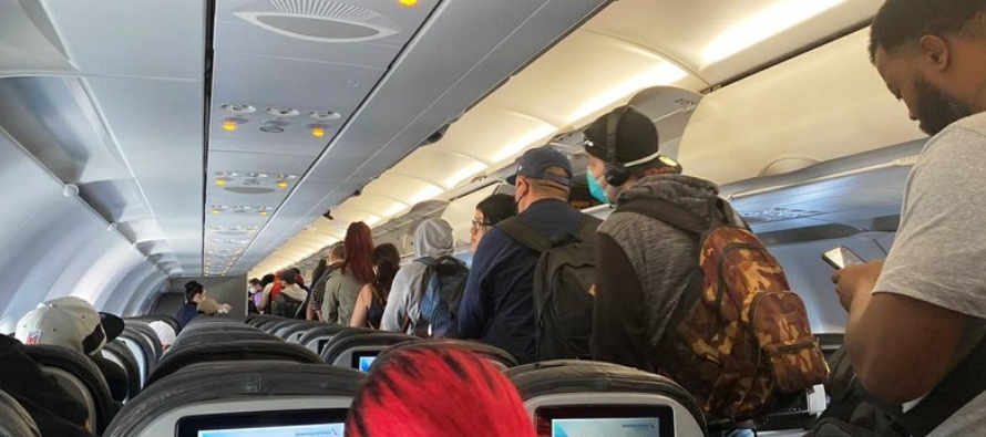 EU Pide a sus ciudadanos reconsiderar viajes a México, por Covid-19