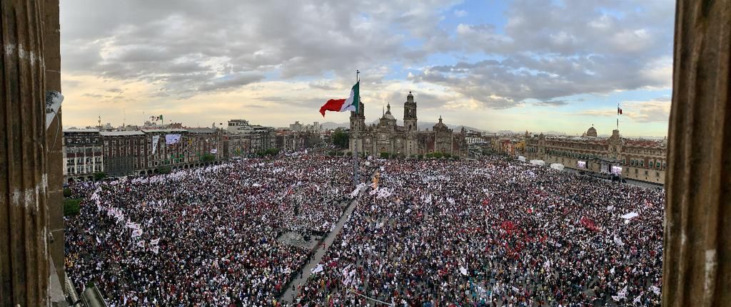 AMLO abarrota el Zócalo capitalino en su tercer año de gobierno