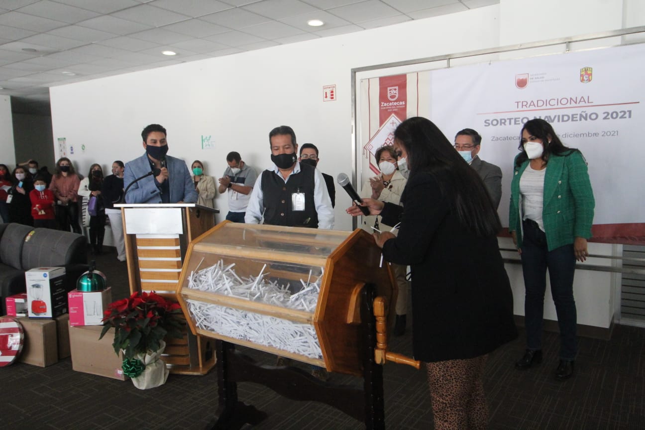 Celebran la entrega de los trabajadores de la salud