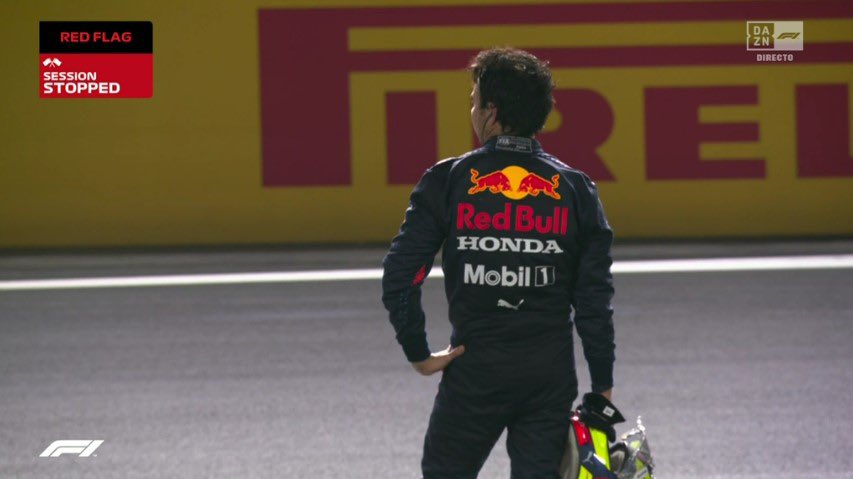 Charles Leclerc impacta a «Checo» Pérez