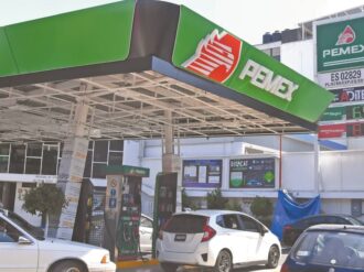 Gobierno aumenta estímulo; gasolina regular se mantendrá por debajo de 20.80 pesos el litro