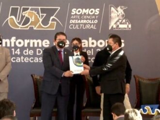 Director de la Unidad Académica de Contaduría y Administración rinde su Primer informe de labores