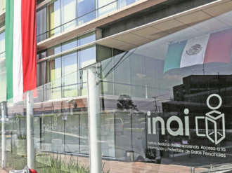 Alista INAI controversia contra «decretazo»