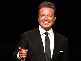 Adelanta Luis Miguel detalles de su dueto con Grupo Firme