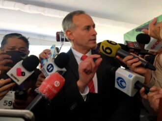 Paciente de variante ómicron se encuentra bien de salud: López-Gatell