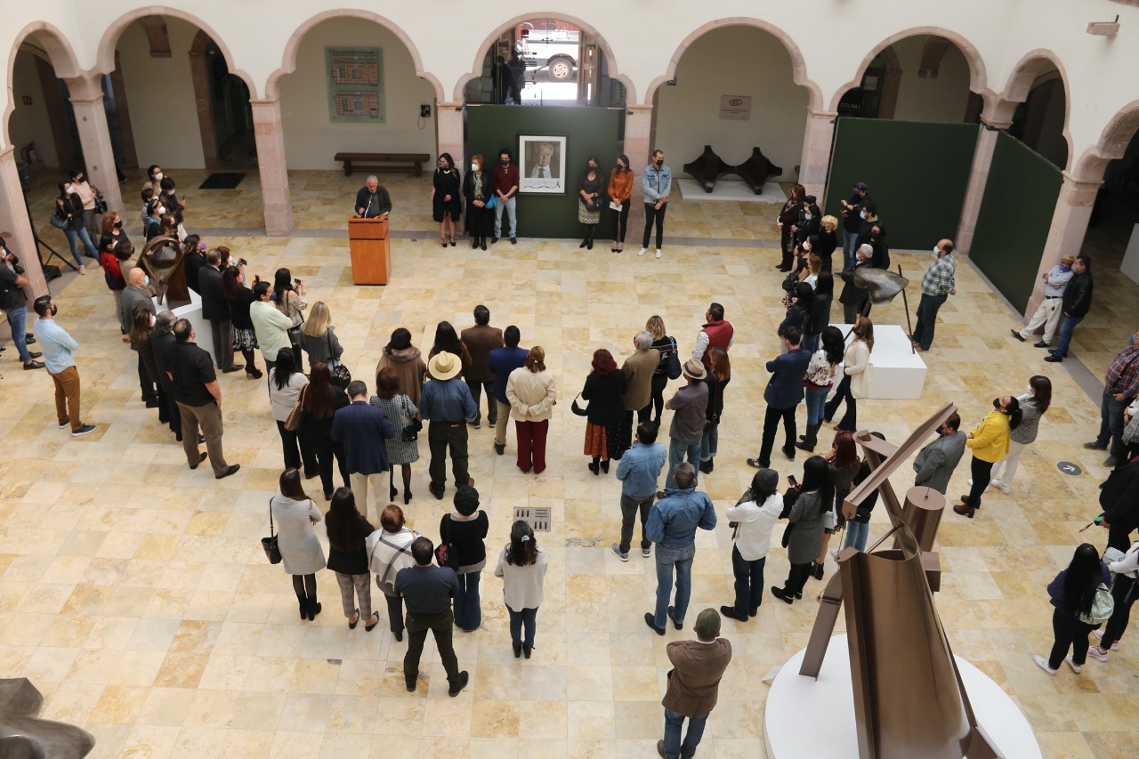 Montan obra de Emilio Carrasco en el Manuel Felguérez