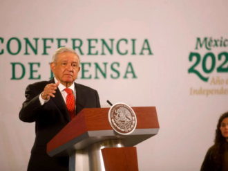 Este mes comenzará a aplicarse refuerzo de vacuna antiCovid para adultos mayores, asegura AMLO