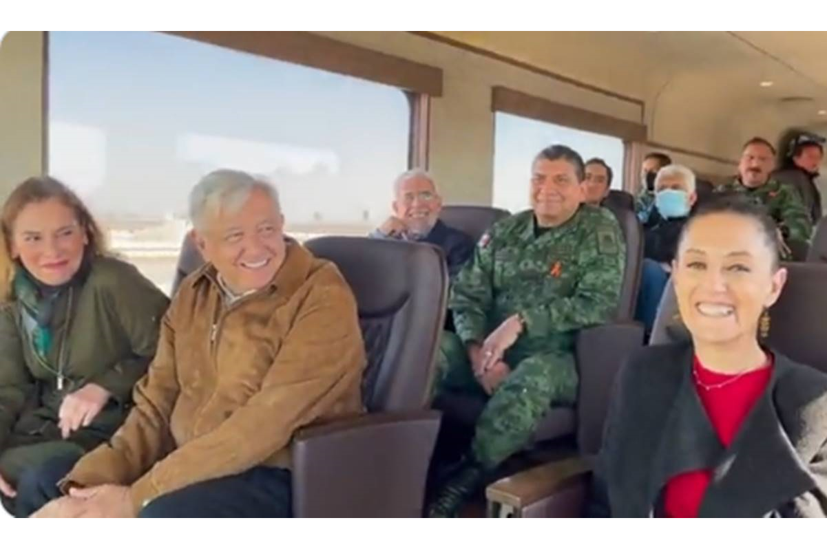 AMLO asegura que se puede llegar a aeropuerto de Santa Lucía en 45 minutos