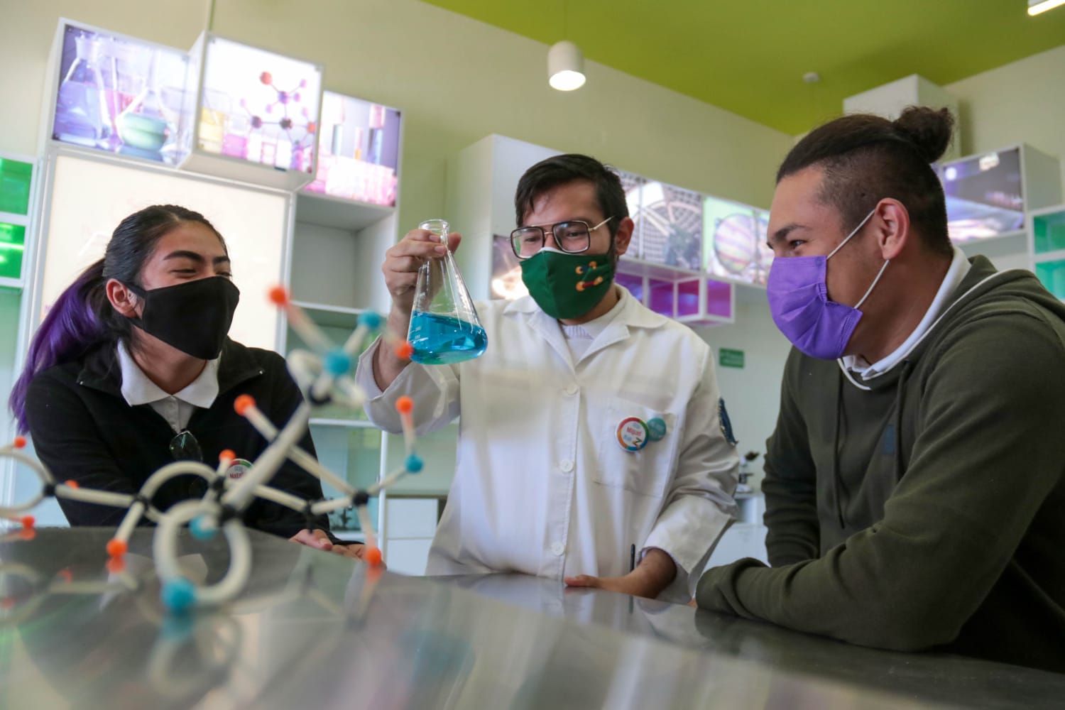 Se ponen navideños en el Zigzag