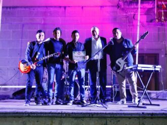 Una noche de rock alternativo que cautivó a toda una audiencia