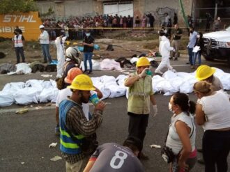 Faltan 13 cuerpos de migrantes por identificar tras accidente