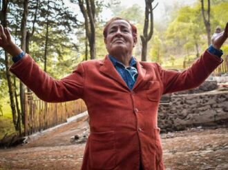 Covid apaga la luz de famosos