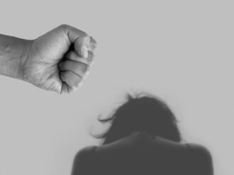 Cuatro de cada 10 mujeres de 15 años y más son violentadas por sus parejas