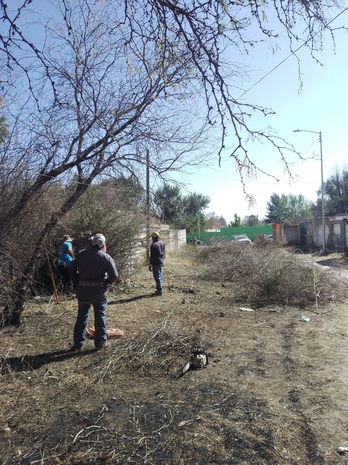 Rehabilitan 27 calles en La Almoloya