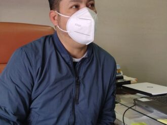 Alertan sobre ladrones de casas disfrazados de personal de desinfección