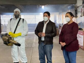 Desinfectan la alcaldía capitalina