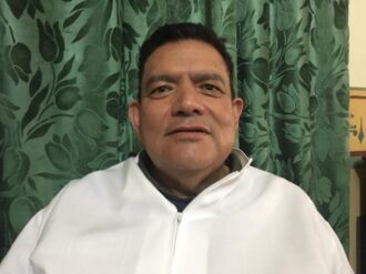 Por Covid-19 van menos creyentes a misa