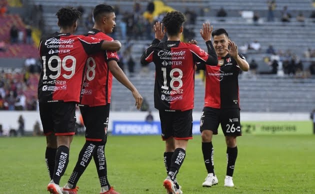 Con «regalito» del San Luis, el Atlas debuta con victoria