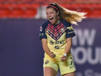 Katty Martínez se luce con un doblete en el triunfo de América Femenil